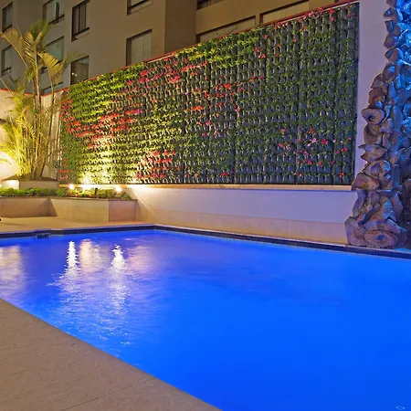 Radisson San Isidro Hotel&Suites-3